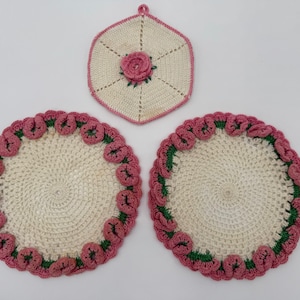 Vintage Crochet Hot Pad Set: Pink Rose Floral Potholders, Cottage Kitchen Decor