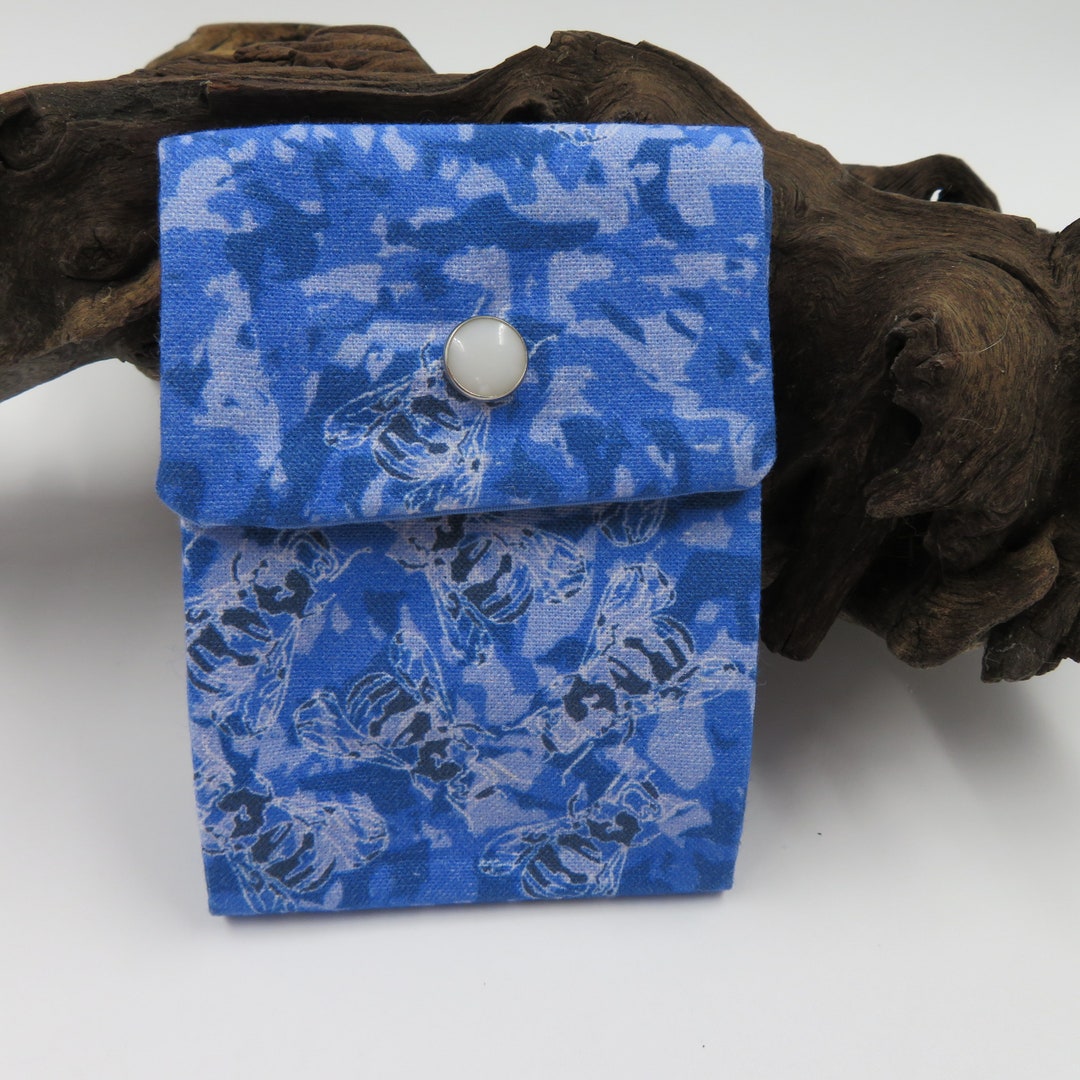 Bees Needle Case / Sewing Case / Pins and Needles Case / Sewing