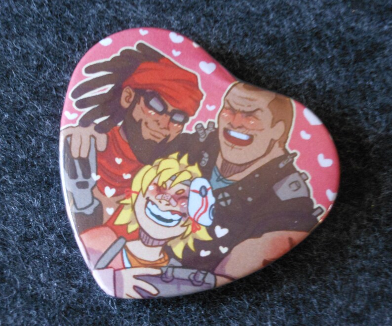 Bandit Borderfam Heart Button!