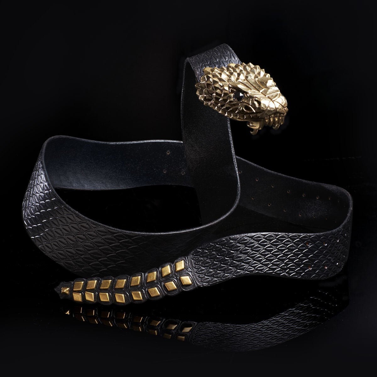 Belt snake deals