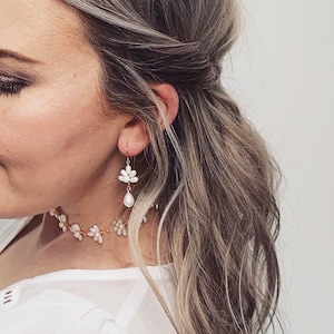 Boho store bridal necklace