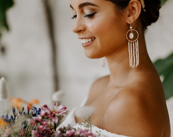 Boho bridal earrings, long pearl earrings, pearl tassel earrings, gold chandelier earrings, bohemian bridal earrings