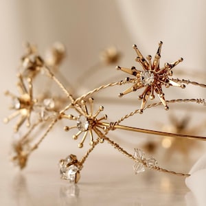 Luxe Celestial Bridal Headpiece: Stars and Sparkling Crystals for a Dazzling Wedding Look