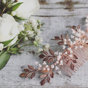 Rose gold bridal hair comb, leaf hair vine, pearl hair comb, pearl hair vine, rose gold leaves, bridal pearl headpiece, wedding hair comb