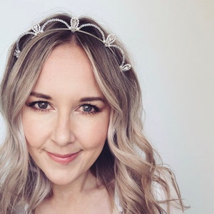 Bruidstiara met Swarovski-kristal: sierlijke hoofdband voor bruiloft