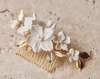 BELMONT // Handcrafted Floral Bridal Hair Comb: Modern Boho Wedding Hair Accessory with Sculpted Flowers, Leaf Vines, and Freshwater Pearls