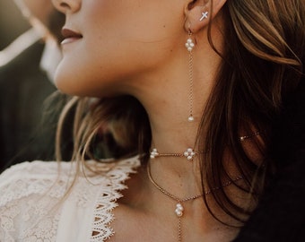 Boho bridal earrings, simple bridal earrings, boho pearl wedding earrings, gold boho chain earrings, long chain earrings, freshwater pearl