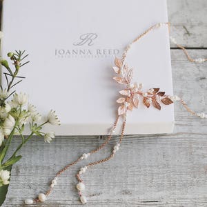 Rose gold backdrop necklace, freshwater pearl rose gold necklace, pearl bridal jewelry, bridal jewellery, leaves, leaf vine, back drop