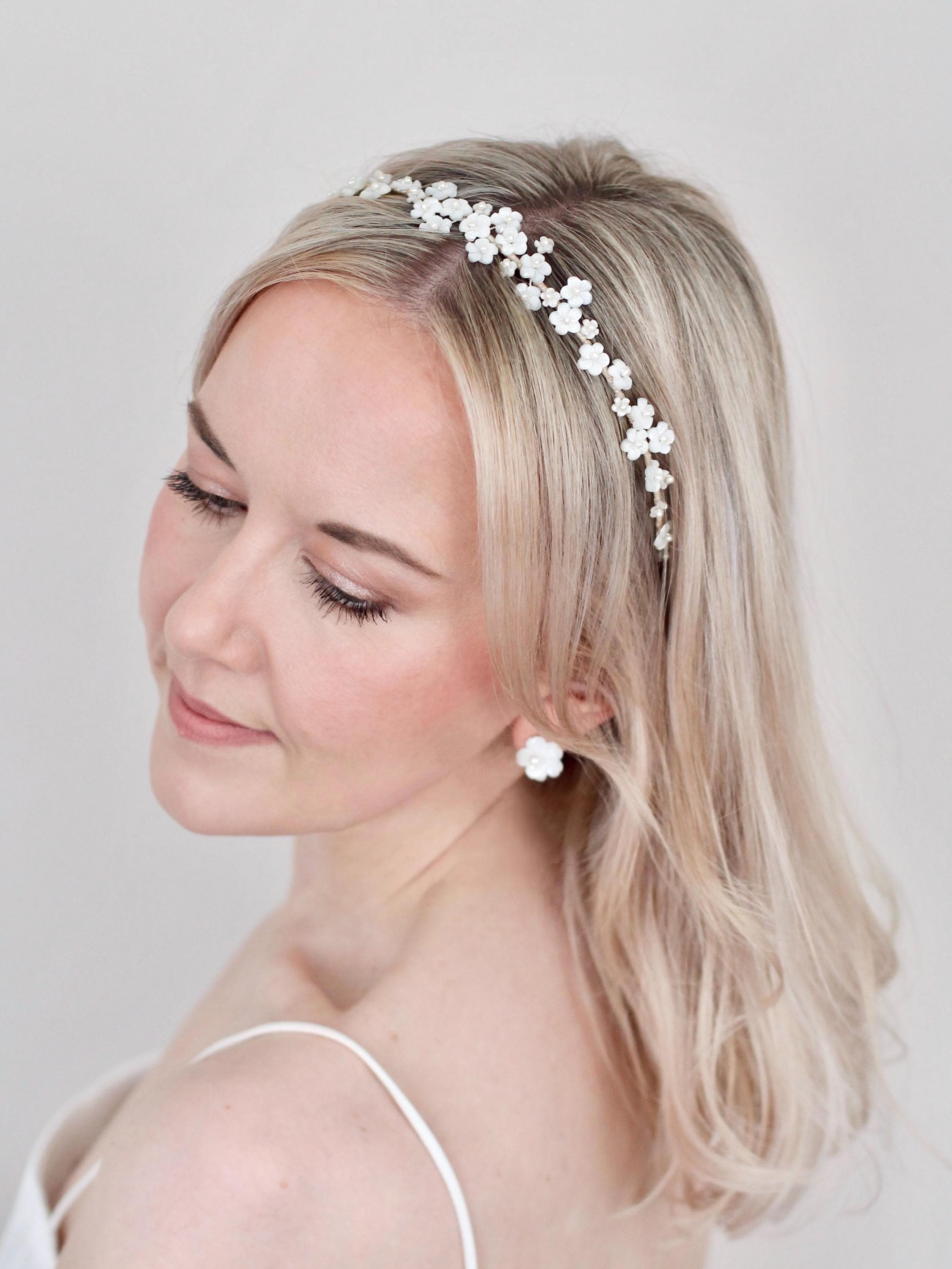 New & beautiful wedding headband flower pearl✨✨? Flower Headband With Pearl and Rhinestone Accents - Etsy main image 3