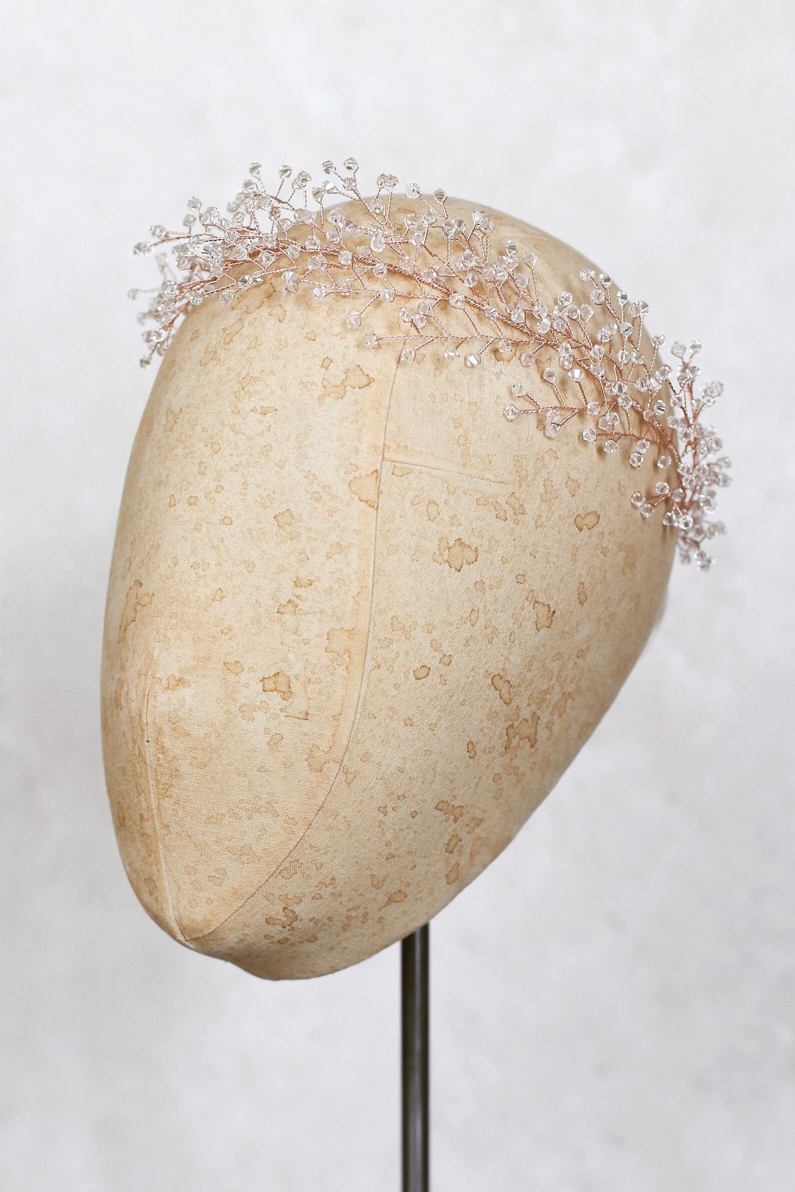 bridal wreath headpiece