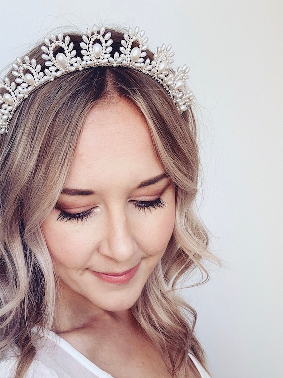 Star crown, pearl crown, Bridal crown, halo crown, bridal headpieces