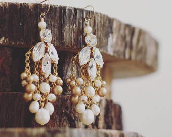 Boho earrings, boho bridal accessories, statement earrings, boho jewelry, big pearl earrings, gold bridal earrings, boho bride, boho wedding