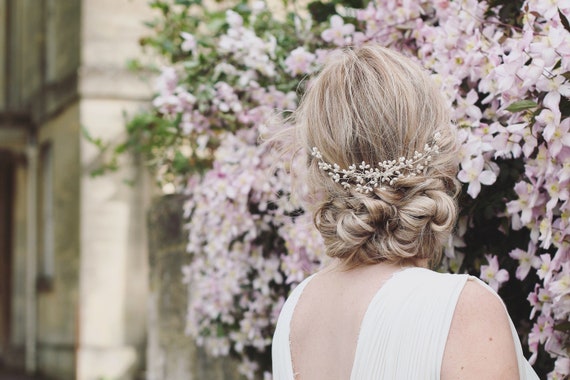 Simple bridal hair comb outlet