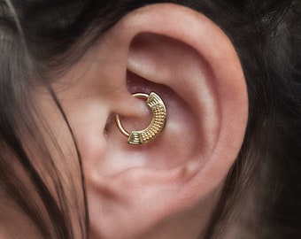 Daith Earring, Daith Piercing, Daith Hoop, Daith Jewelry, Ear Piercing, Rook Piercing, Rook Jewelry, 16g/18g Daith Earrings