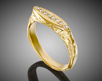 White Diamonds Signet Ring, Marquise Gold Ring, Dainty Signet Ring, Thin Signet Wedding Ring, Classic Signet Ring, 14k Gold Ring For Women