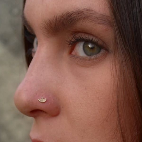 22g Piercing Nez, Tiny Nose Stud, 14k Solid Gold Nose Stud, Indian Nose Stud, Tribal Nose Jewelry, Nose Screw, Small Nostril Jewelry