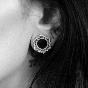 Sterling Silver Ear Tunnels, Lotus Earrings, Ear Tunnel Gauges, Tunnel Piercing, Piercing Jewelry, Gauge Jewelry, 5mm up to 12mm Ear Tunnels image 2