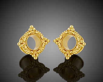 Tunnels, Ear Tunnels, Gold Plugs, Gold Gauges Earrings, Gauge Jewelry, Brass Plugs, 6, 8, 10, 12mm, 2g 0g 00g Tunnel, Tribal Gauges, Floral
