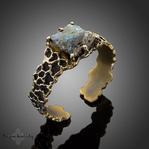 Labradorite Cuff Bracelet, Brass Bracelet, Gemstone Bracelet, Statement Bracelet, Chunky Bracelet, Large Stone Bracelet, Womens Boho Jewelry