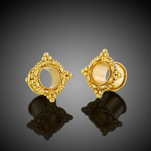 Ear Tunnels, Tunnels, Gold Plugs, Gold Gauges Earrings, Gauge Jewelry, Brass Plugs, 6, 8, 10, 12mm, 2g 0g 00g Tunnel, Tribal Gauges, Floral
