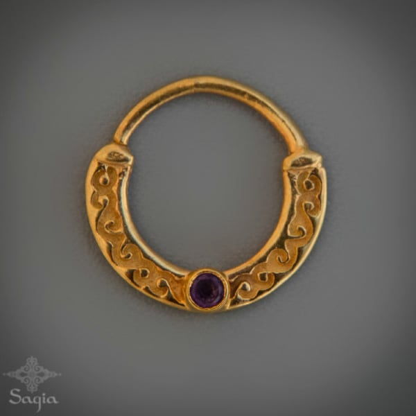 Anillo de tabique de amatista de oro, anillo de nariz chapado en oro de 24kt, tabique con piedra, tabique 18 g, tabiques tribales de Sagia