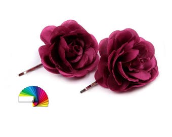 2 Fleurs satin sur pince cheveux / accessoire coiffure, fleur cheveux, fleur en tissu, fleur décorative à coudre, épingle cheveux fleur