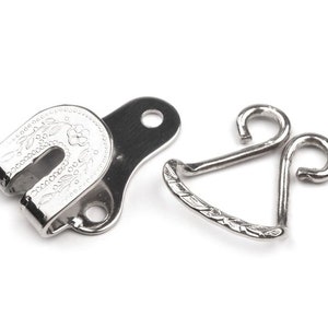 4 metal hooks 18x25mm / silver or bronze / metal clip, hook clasp, snap clasp, sewing clasp, hook and loop fastener image 6