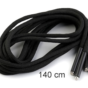 4 black hoodie strings 130/140 cm with tips / shoe laces with ends, cord with metal finish, hoodlaces with ends 140 Centimeters