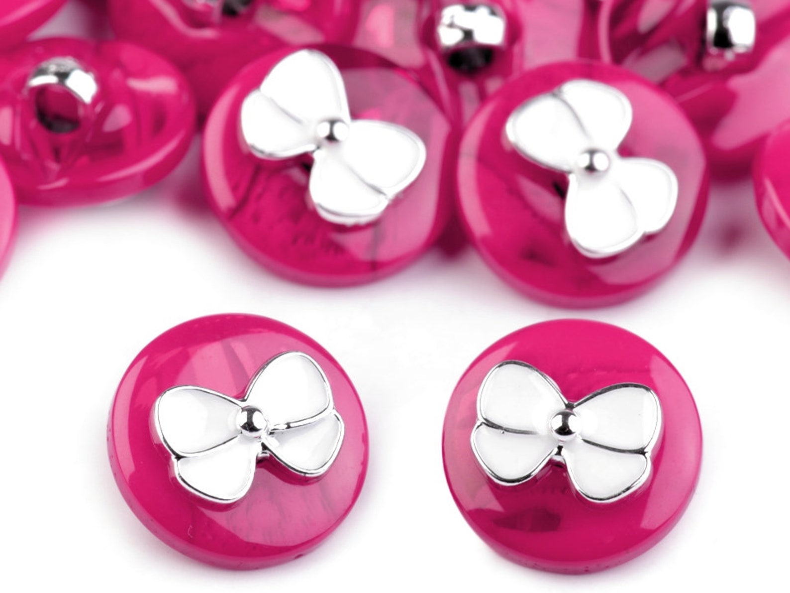Button 10