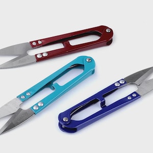 Ciseaux coupe fils / Plusieurs couleurs / Outil pour découpes rapides, coupe fils, découseur, découd vite