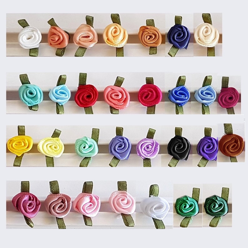 Mini petites roses et feuilles en ruban satin 12mm / Nombreux coloris / Fleurs satin, petites roses tissu décoration mariage image 1