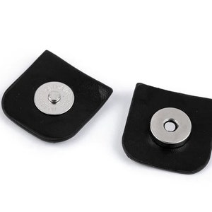 Magnetic Fastening with Eco Leather 31x31 mm