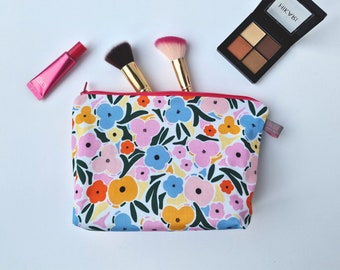Modern Floral Wet Bag Toiletry Cosmetic Wash Zipper