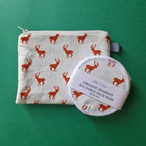 COSMETIC GIFT SET: Winter Stag Cosmetic Pouch and Make Up Remover Face Wipe Roundies