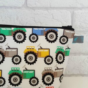 Child Travel Organizer Boys Washbag Tractor Pattern Design Waterproof Interior Lining Cotton Exterior Fabric Farm Themed Toiletry Bag School Trip Essential Camping Adventure Accessory Bathroom Storage Solution Practical Gift Idea Colorful