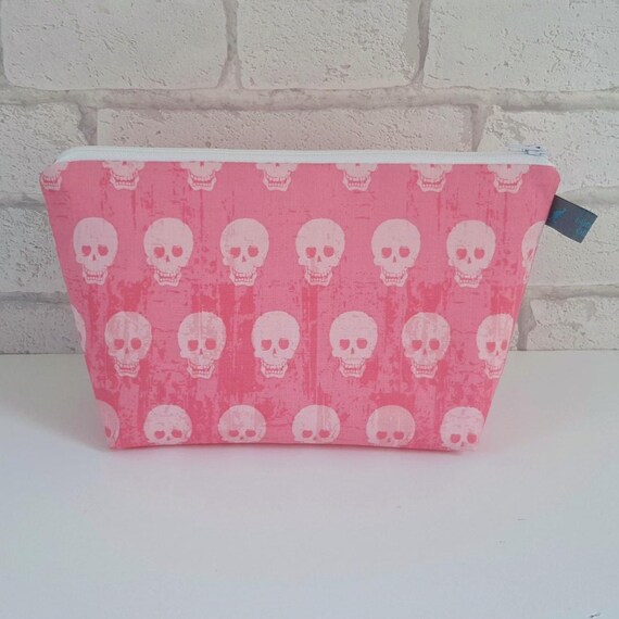 Cosmetic Toiletry Wash Bag in pink skulls design: 100% cotton, waterproof lining