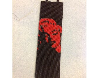 Patrón de abalorios de descarga instantánea para pulsera de punto peyote Marilyn en rojo (azul) con cuentas de semillas