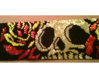 Instant Download Beading Pattern Peyote Stitch Bracelet Skull in Roses Seed Bead Cuff