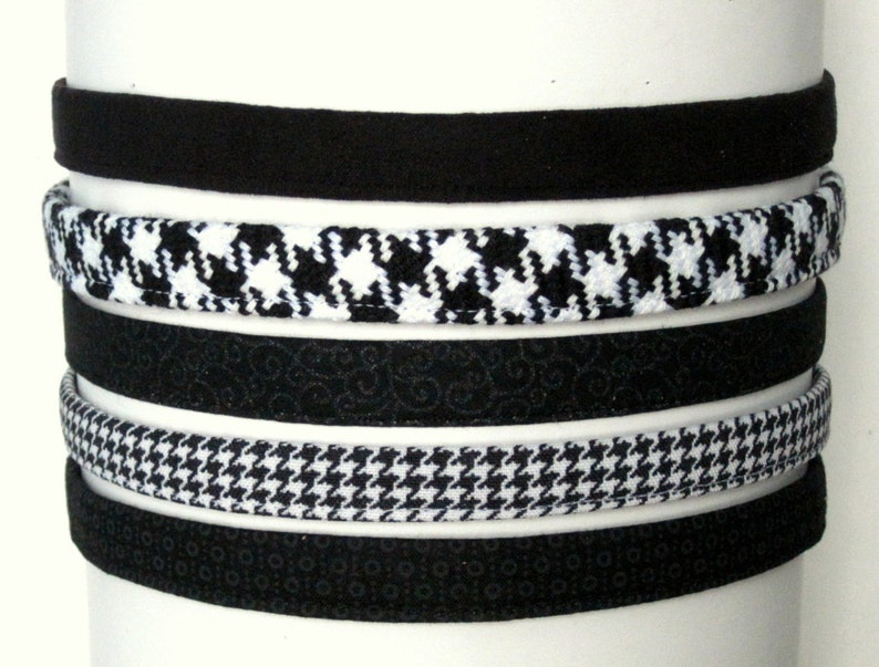 Schwarze dünne Teenager