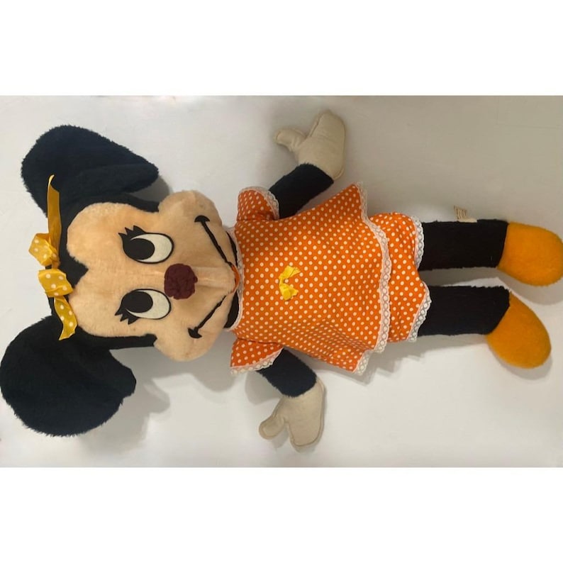 Peluche vintage de Minnie Mouse de Walt Disney Productions, California. imagen 5