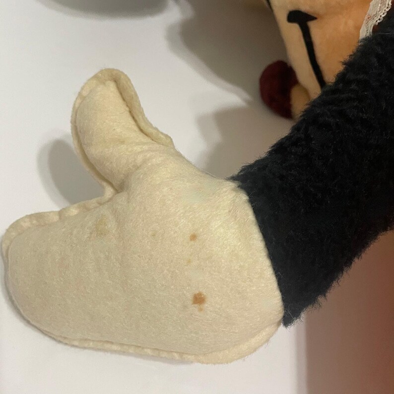 Peluche vintage de Minnie Mouse de Walt Disney Productions, California. imagen 9