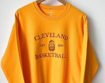 Custom Basketball Embroidered Crewneck Sweatshirt, Vintage Style Athletic Laurel Varsity, Year Custom Date, NBA Team
