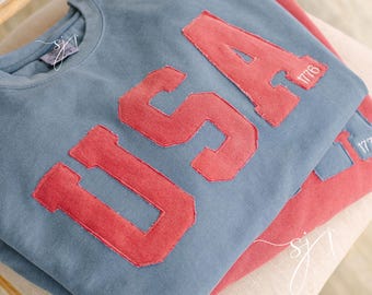 USA Varsity Collegiate Vintage Stitch 1776 Comfort Colors Embroidered Crewneck Sweatshirt, July 4th Red and Blue