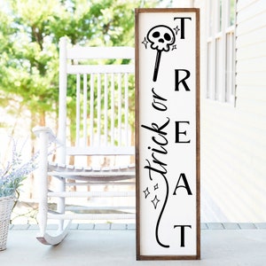 Trick or Treat Porch Leaner, Halloween Decor, Spooky Decor, Front Porch Decor, Halloween Candy Sign, Welcome Sign, Halloween Decor