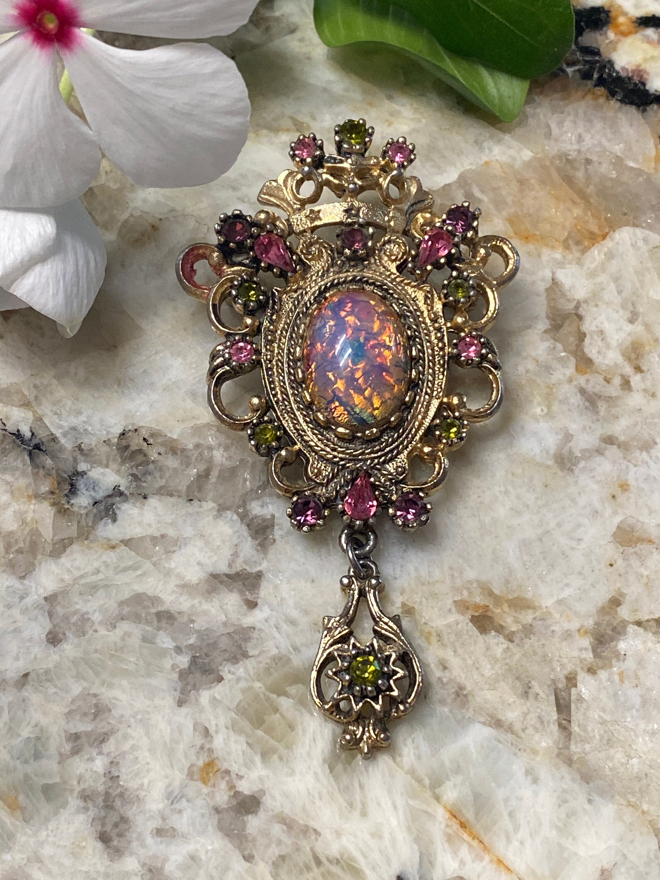 Sarah coventry shop contessa brooch