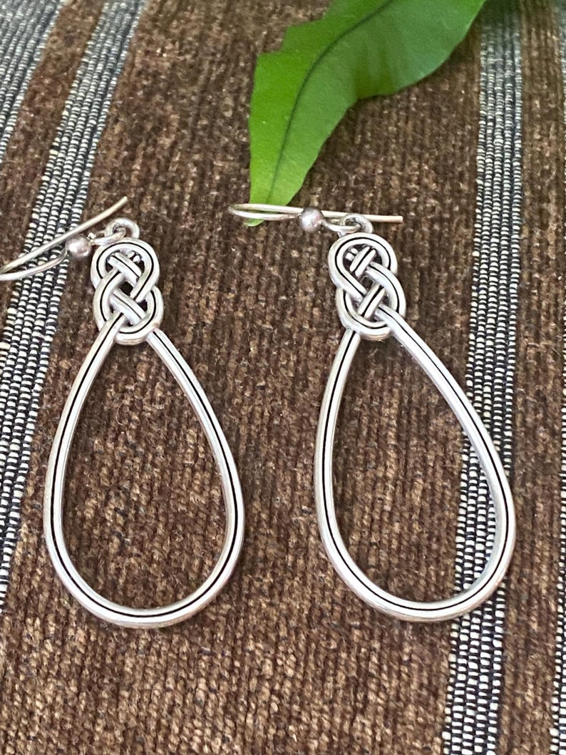 Brighton Interlok French Knot Wire 2” Earrings Ex Condition bild 1