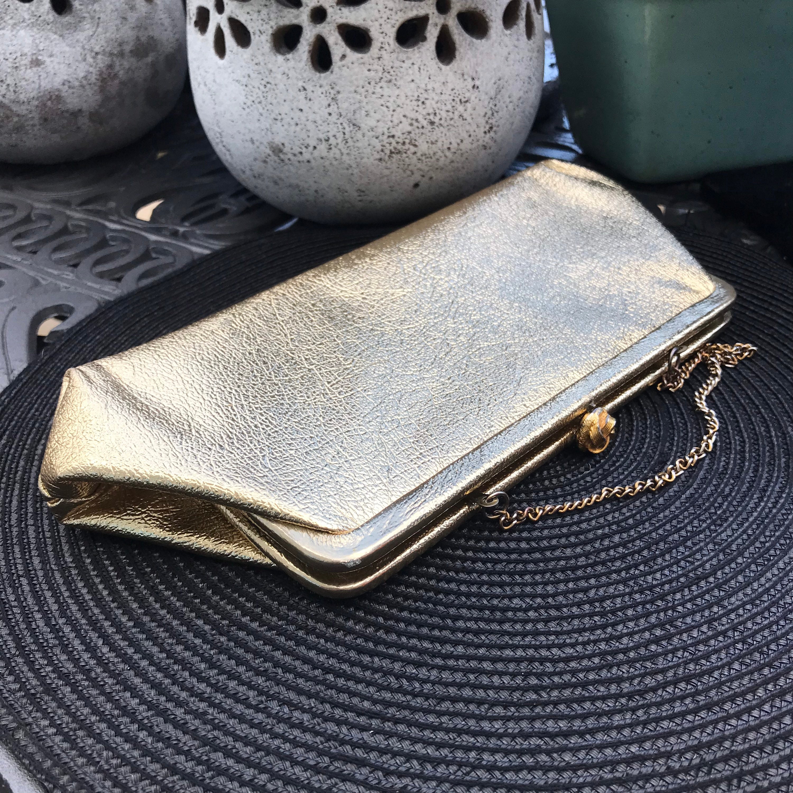 Vintage Clutches & Evening Bags 
