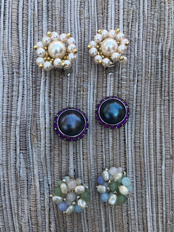 Three pairs vintage clip on earrings - image 4