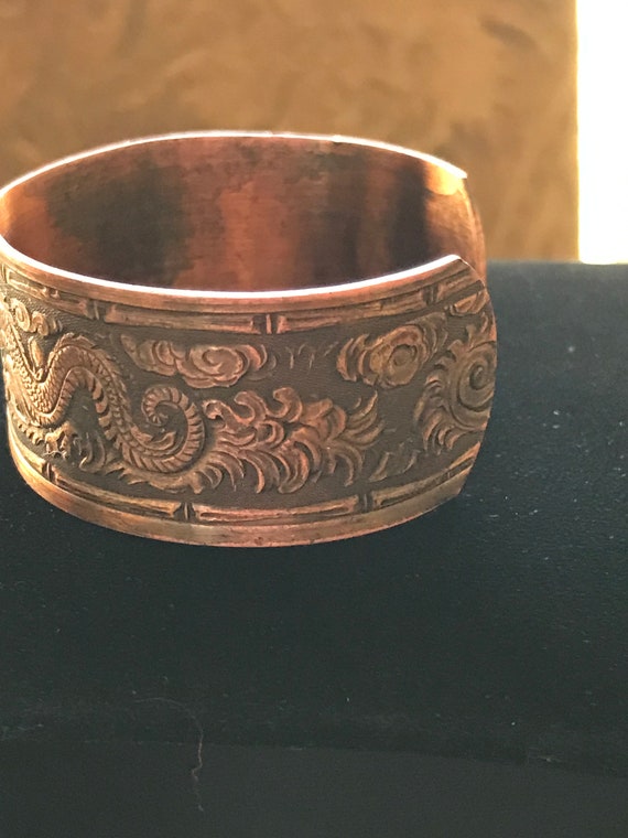 Vintage Etched Asian Dragon Copper Cuff Bracelet - image 3