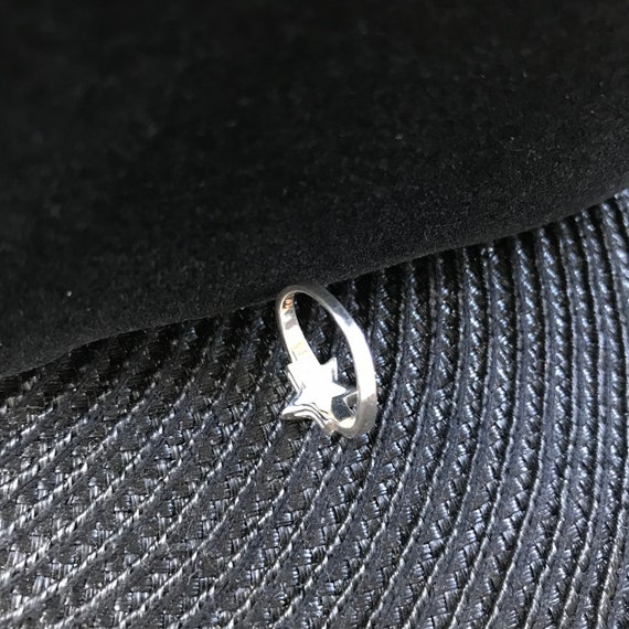 Silver Marcasite & Rhinestone Star Ring - image 6